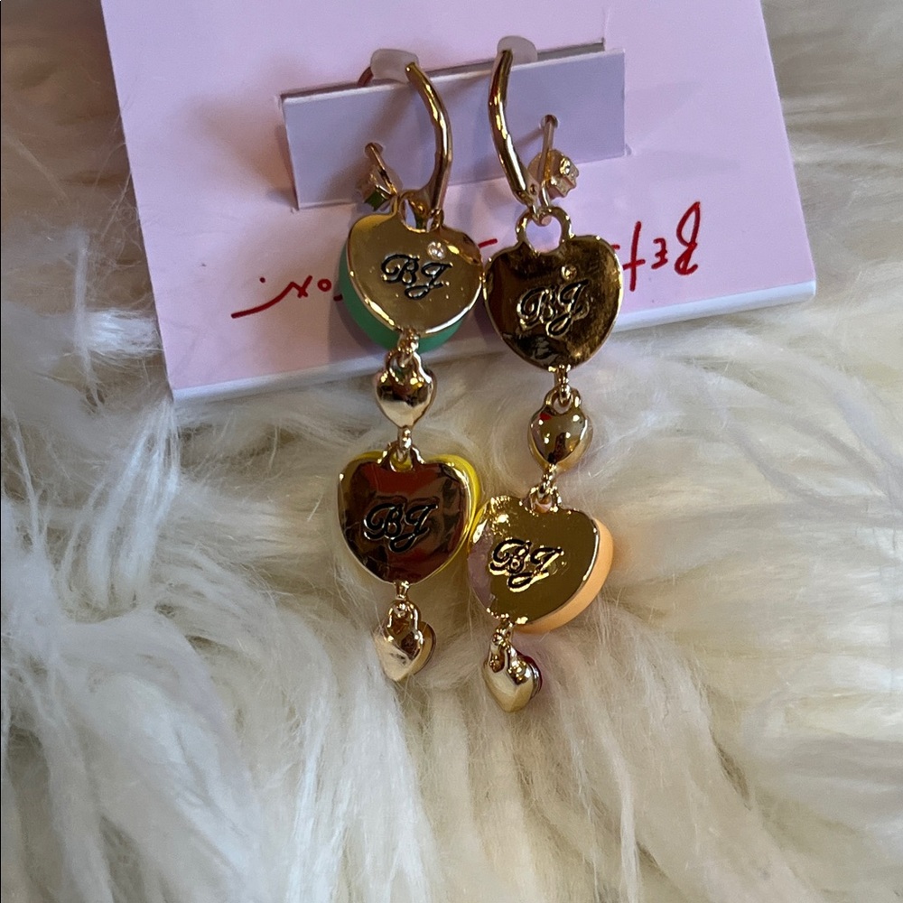 Betsey Johnson Sweet Heart Valentine Drop Earrings - Picture 5 of 6